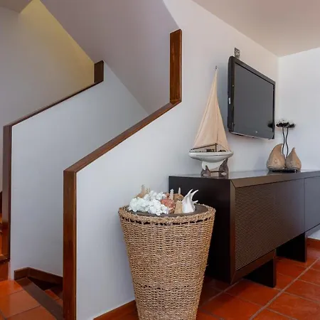 Marina Charming 3bdr Duplex By Lovelystay 公寓