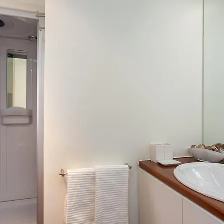 Marina Charming 3bdr Duplex By Lovelystay 公寓